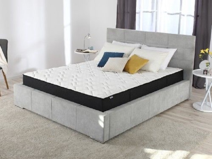 Як вибрати найкращий безпружинний матрац на ліжко: поради та рекомендації